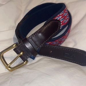 Vineyard Vines canvas and leather belt size 30